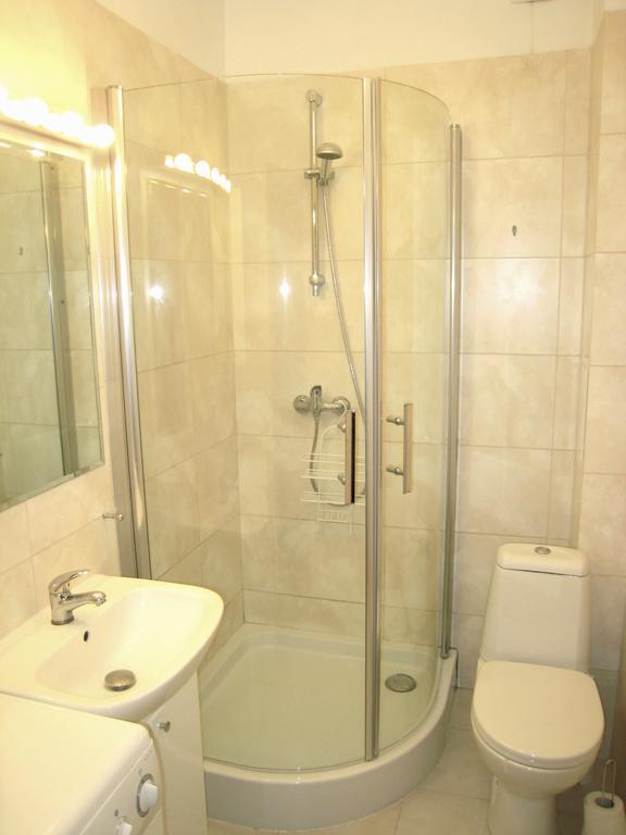 Wilson Apartment Варшава Номер фото